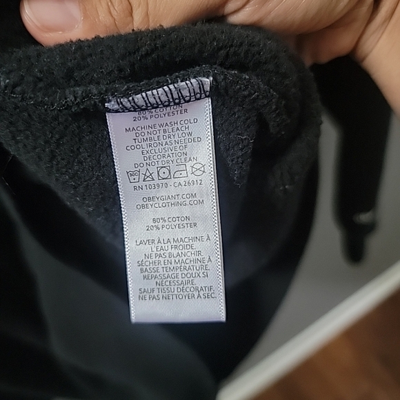 Obey Hoodie L Black Graphic Print Fleece Love Is The Cure Logo Pullover - Picture 6 of 7